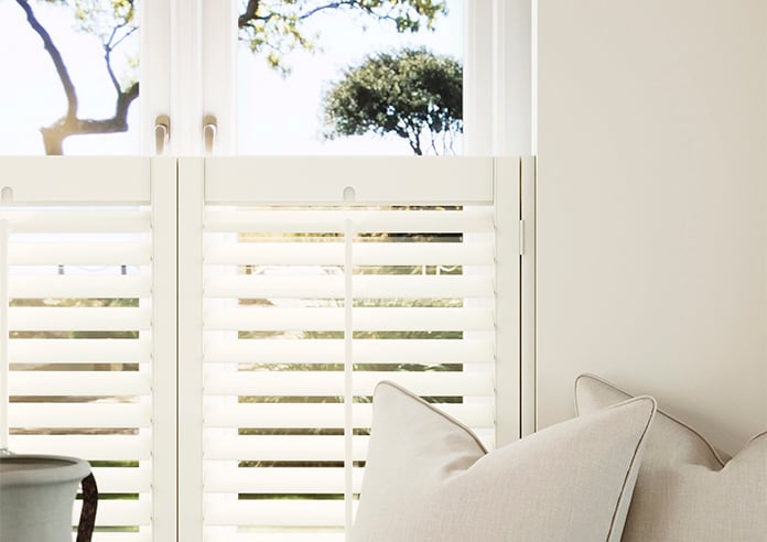 Bromley, Ivory Cream - Cafe Style Plantation Shutter - Image 5